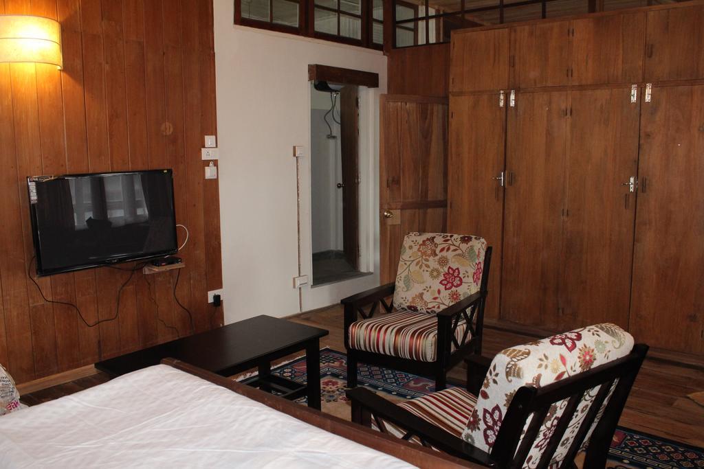 강토크 The Orchid Glade B&B 외부 사진